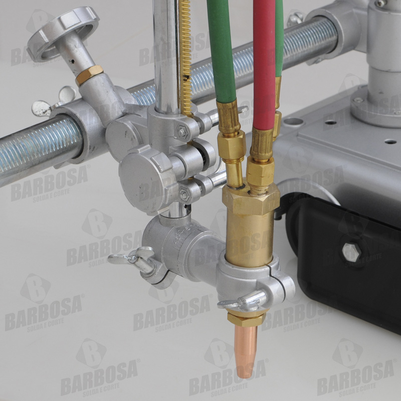 MAQUINA DE CORTE A GAS CG1-30 - 220V C/ TRILHO 1,80M